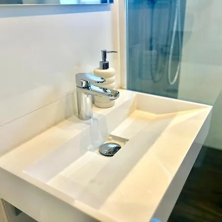 Md Zuffenhausen Apartamento Estugarda